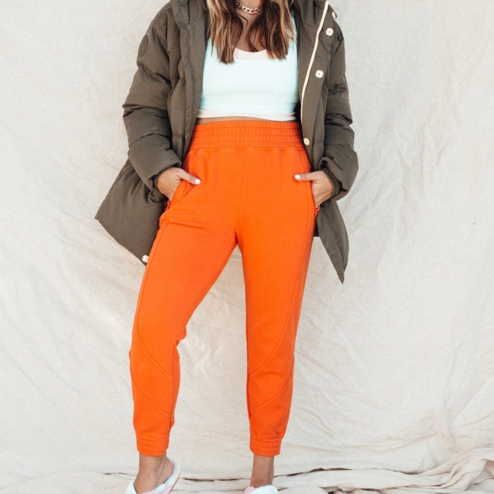 NWT Fabletics Linda High-Waisted Jogger Sz Small